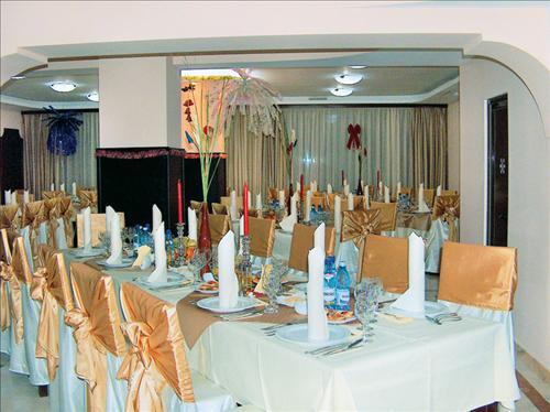 Hotel Floris Cheia  Restaurant photo